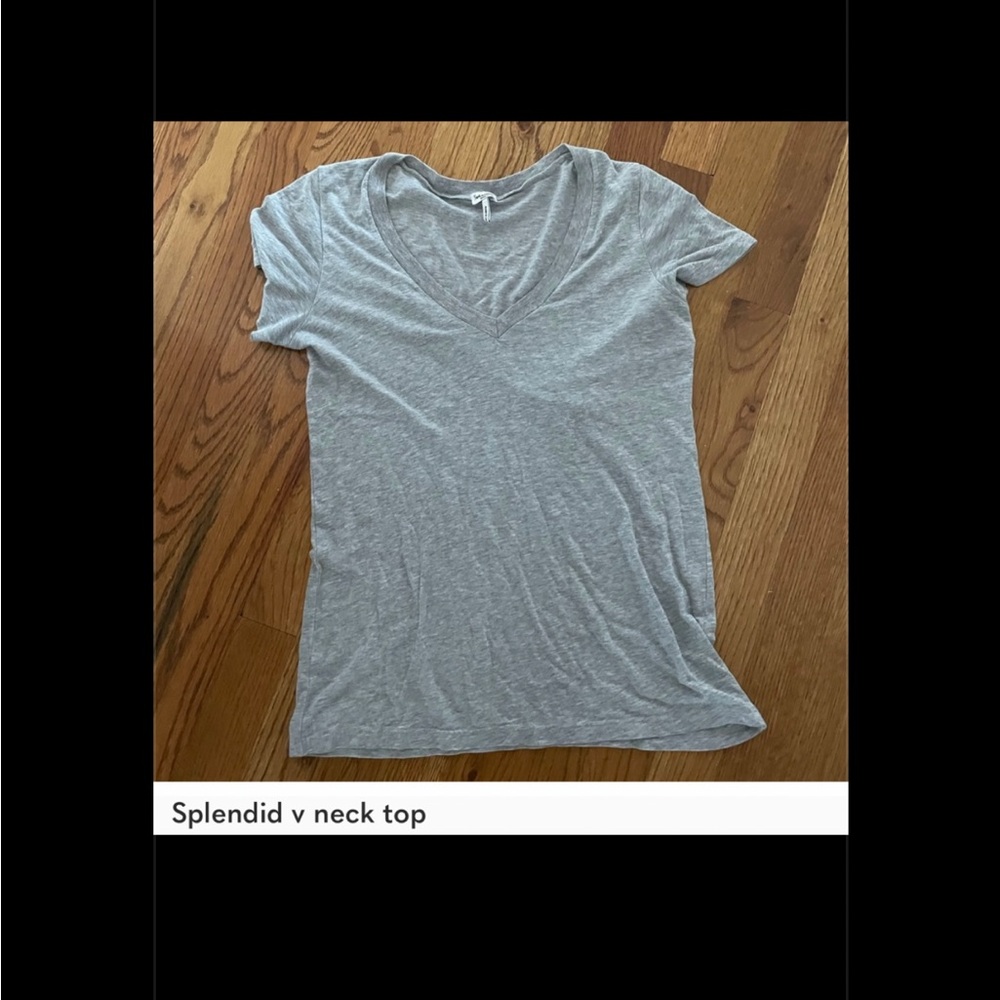 Splendid Women's Gray V-Neck Tee new